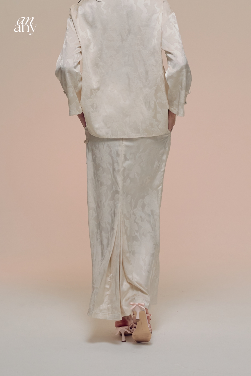 Damai Kurong Kedah Off White