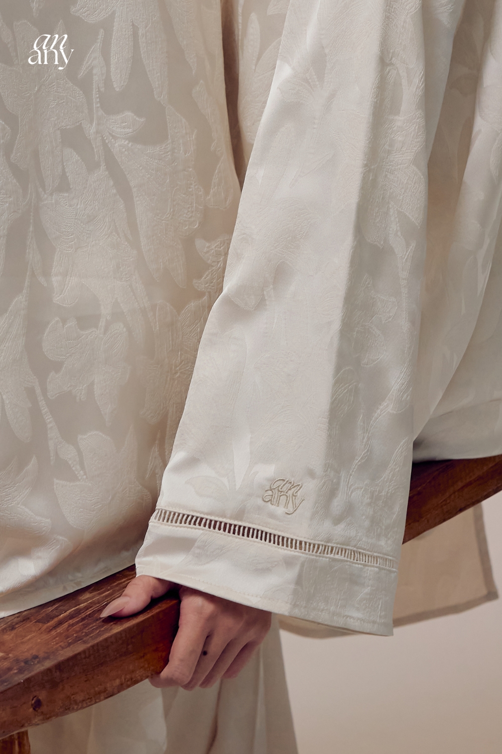 Damai Kurong Belah Panjang Off White 
