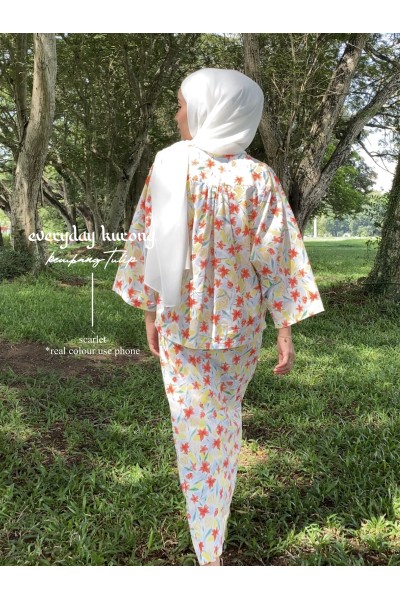 Kembang Tulip Kurong Scarlet