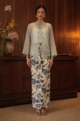 Hening Kebaya Pendek Langit - Hening 2026 | Anany.co