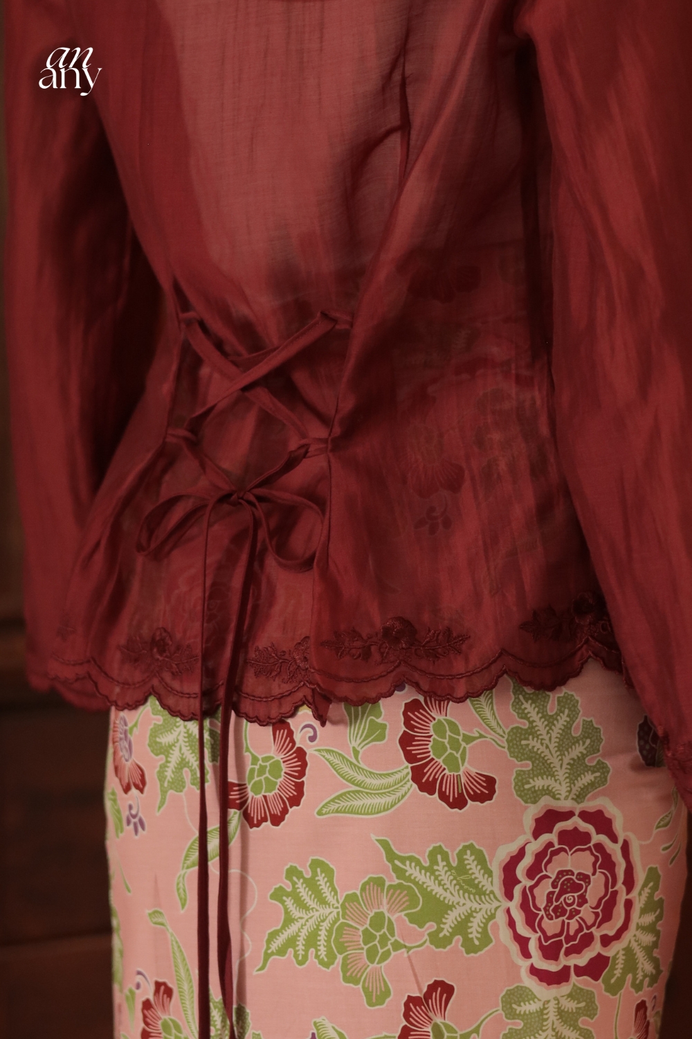 Hening Kebaya Pendek Maharani - Hening 2026 | Anany.co