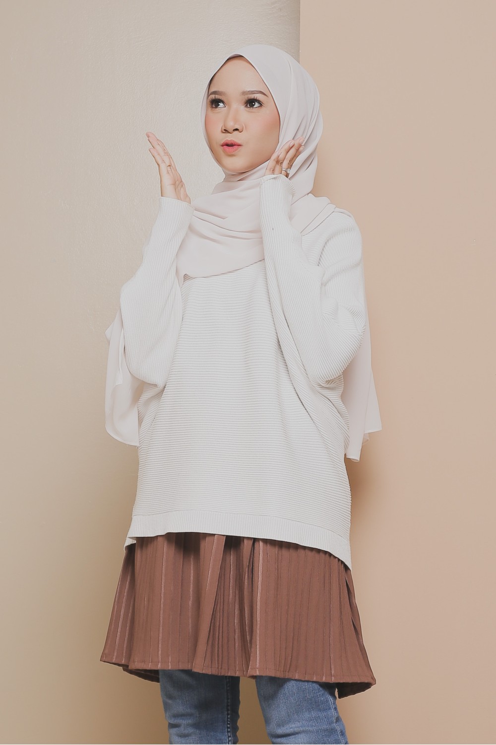 Pleated Mini Skirt Choco - Pleated Mini Skirt | Anany.co